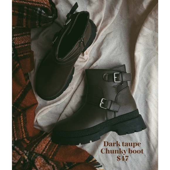 🚨FEW PAIRS LEFT// Dark Taupe Chunky boot - Picture 7 of 7